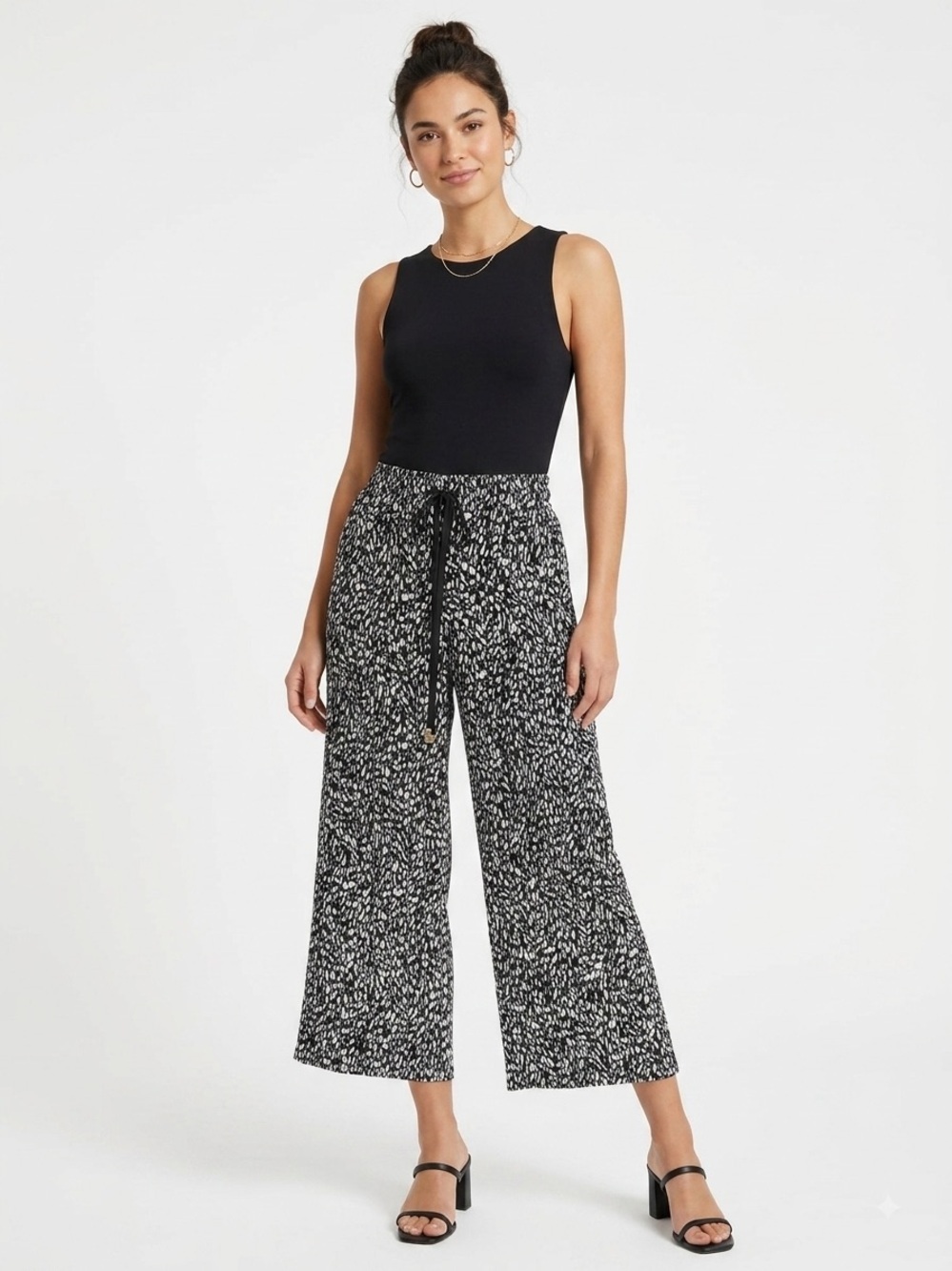 Rachel Zoe Wide Leg Cropped Pants Black White Abstract Print Size M